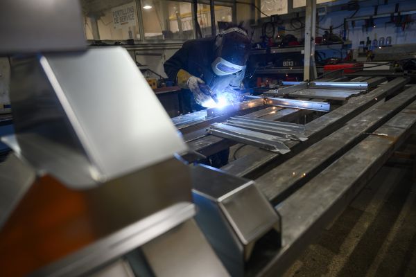 Soudage à l’arc d’une pièce métallique